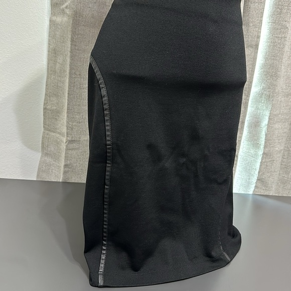 Max Studio - Picture 3 of 7